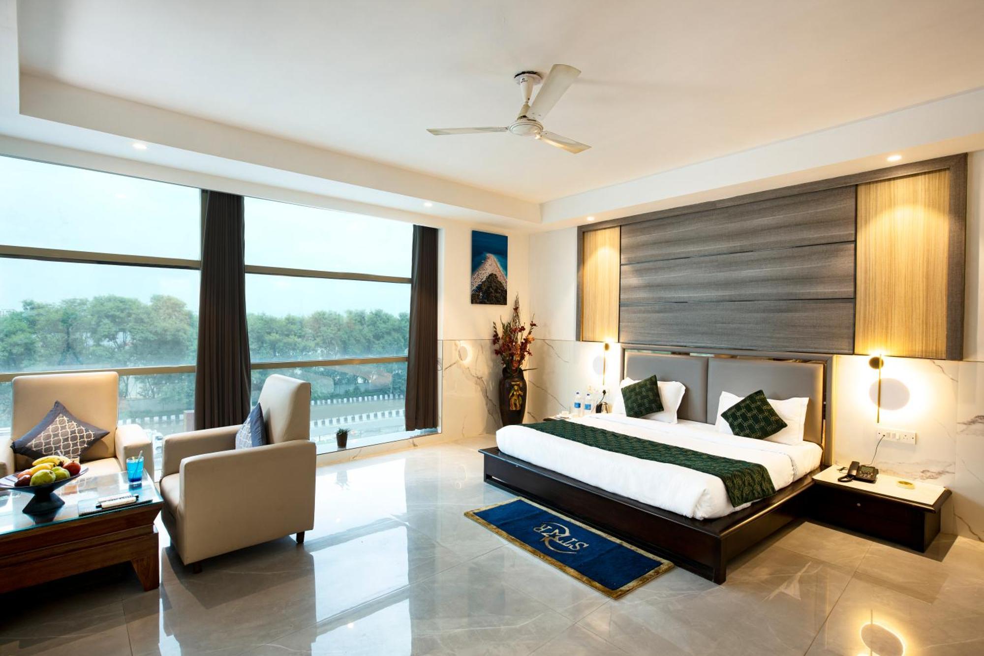 Hotel Aero Star By Star Group Új-Delhi Kültér fotó