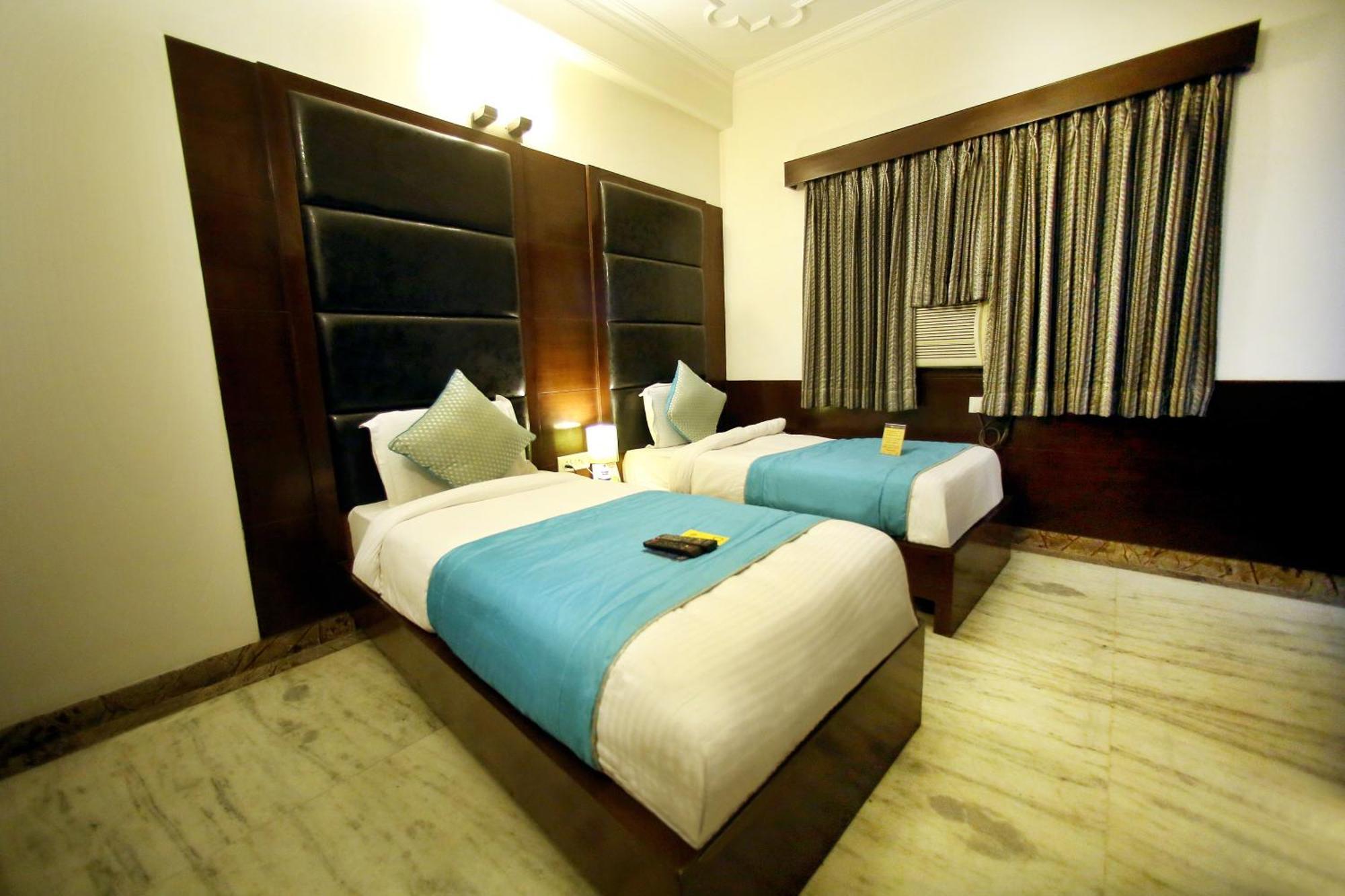 Hotel Aero Star By Star Group Új-Delhi Kültér fotó