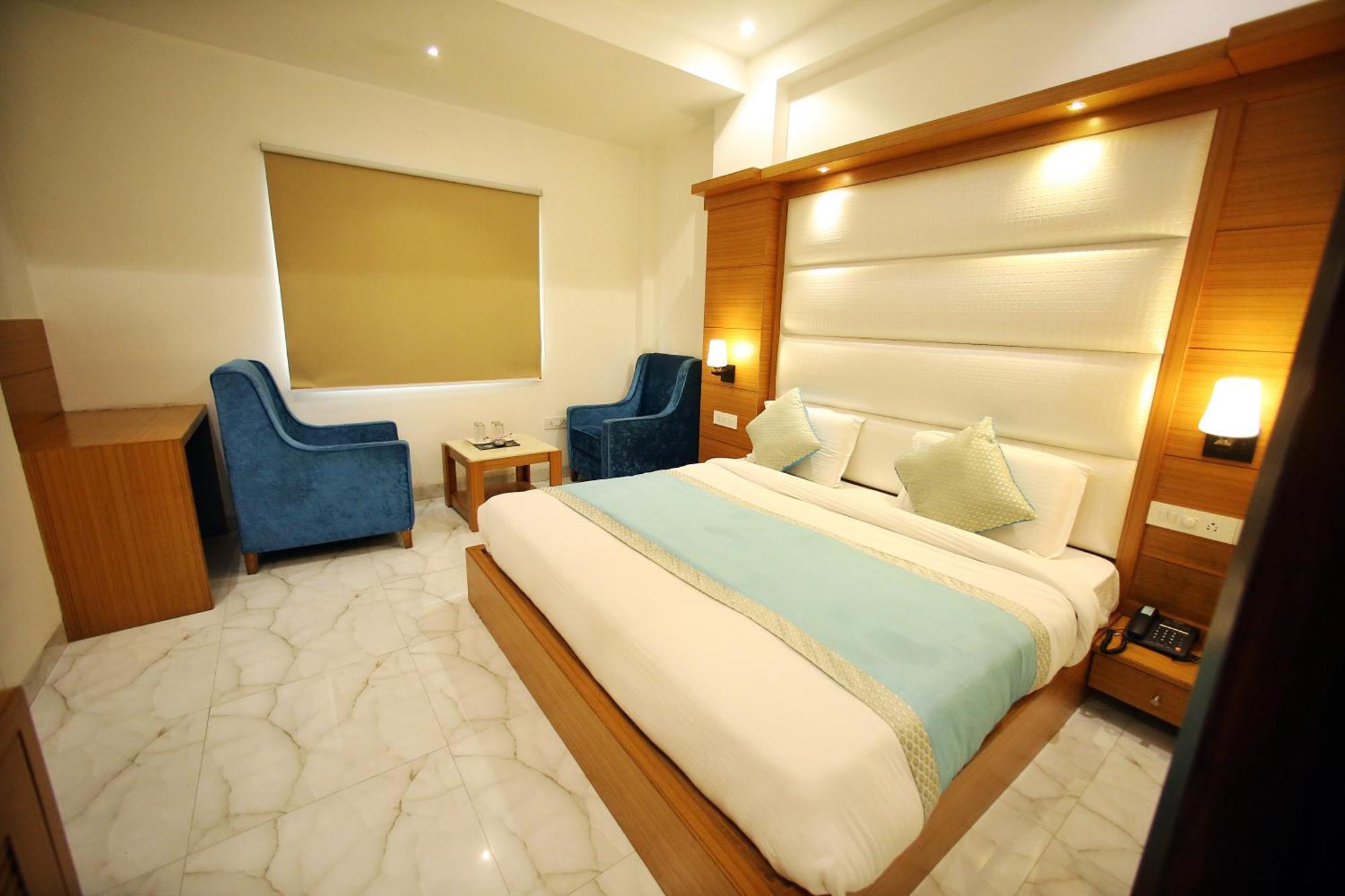 Hotel Aero Star By Star Group Új-Delhi Kültér fotó