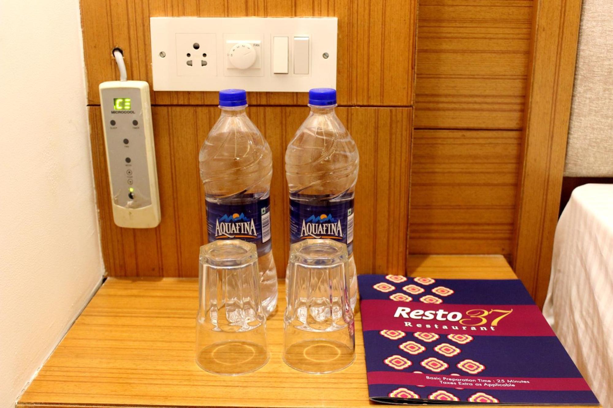 Hotel Aero Star By Star Group Új-Delhi Kültér fotó