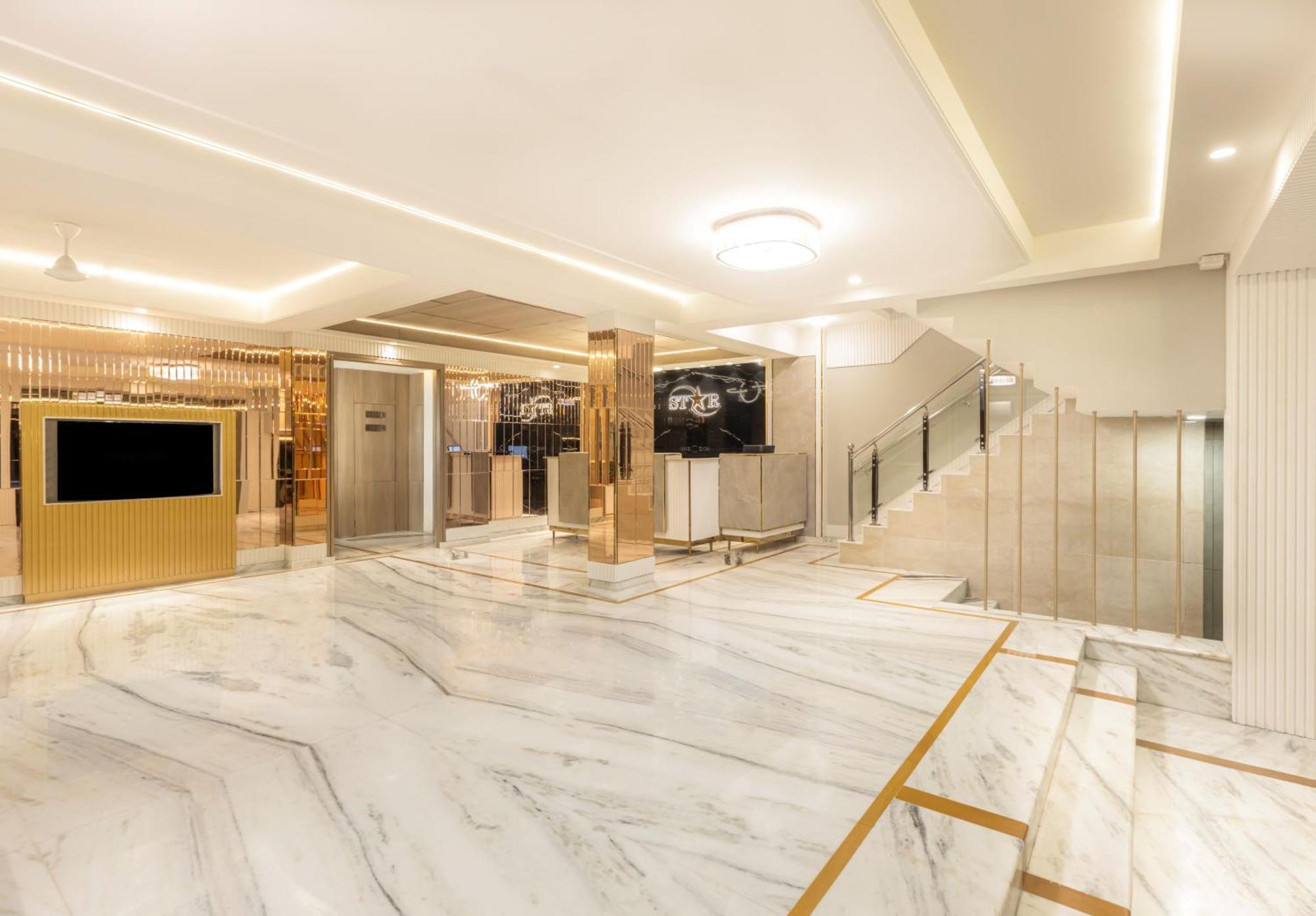 Hotel Aero Star By Star Group Új-Delhi Kültér fotó